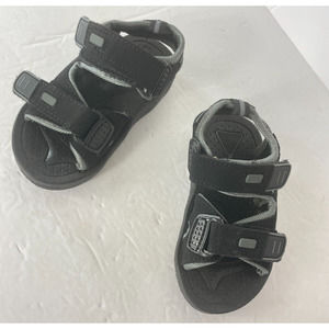 Skysole Black Toddler Size 5/6 Summer Strap Hook Eye Outdoor Open Toed Sandals